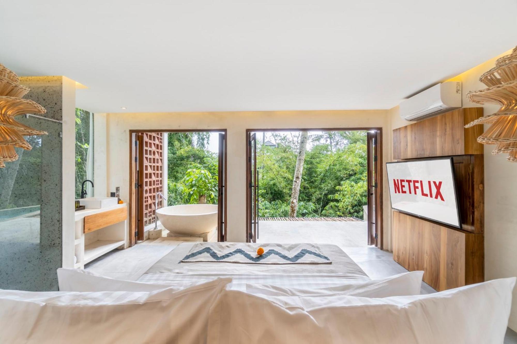 Suara Alam Hotel Ubud By Ini Vie Hospitality Δωμάτιο φωτογραφία